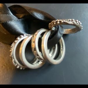 Lois Hill sterling silver stacked rings, Size 6,